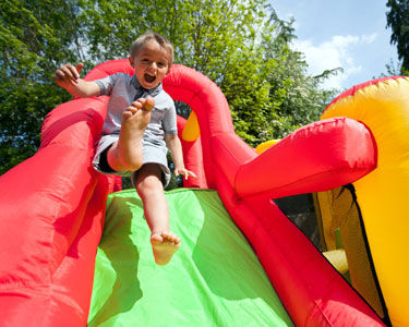 Kids Sarasota and Bradenton: Inflatables and Attractions - Fun 4 Manasota Kids