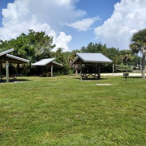 Service Club Park